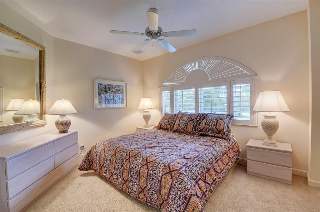 CLUBSIDE AT WOODFIELD COUNTRY CLUB - Residential