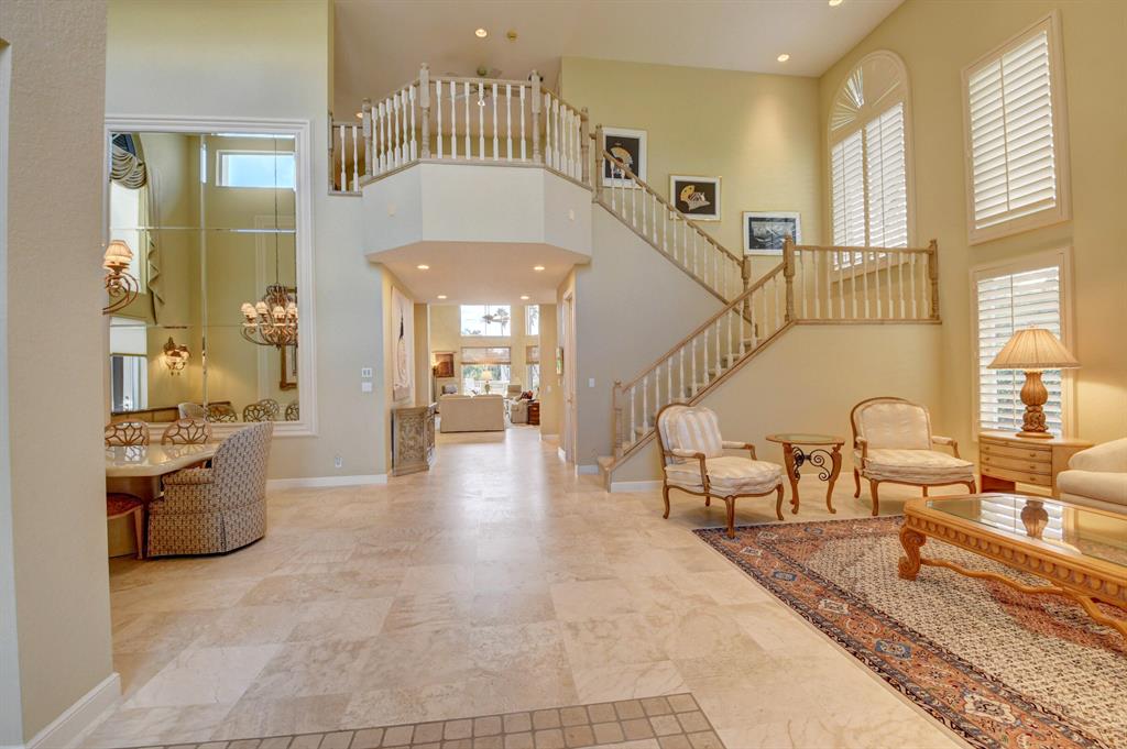 CLUBSIDE AT WOODFIELD COUNTRY CLUB - Residential