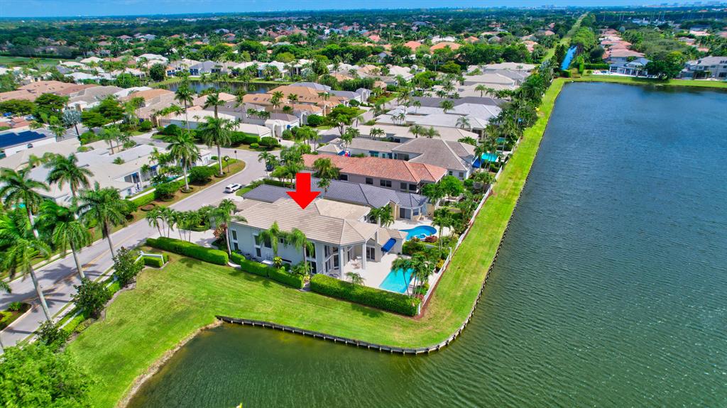 CLUBSIDE AT WOODFIELD COUNTRY CLUB - Residential