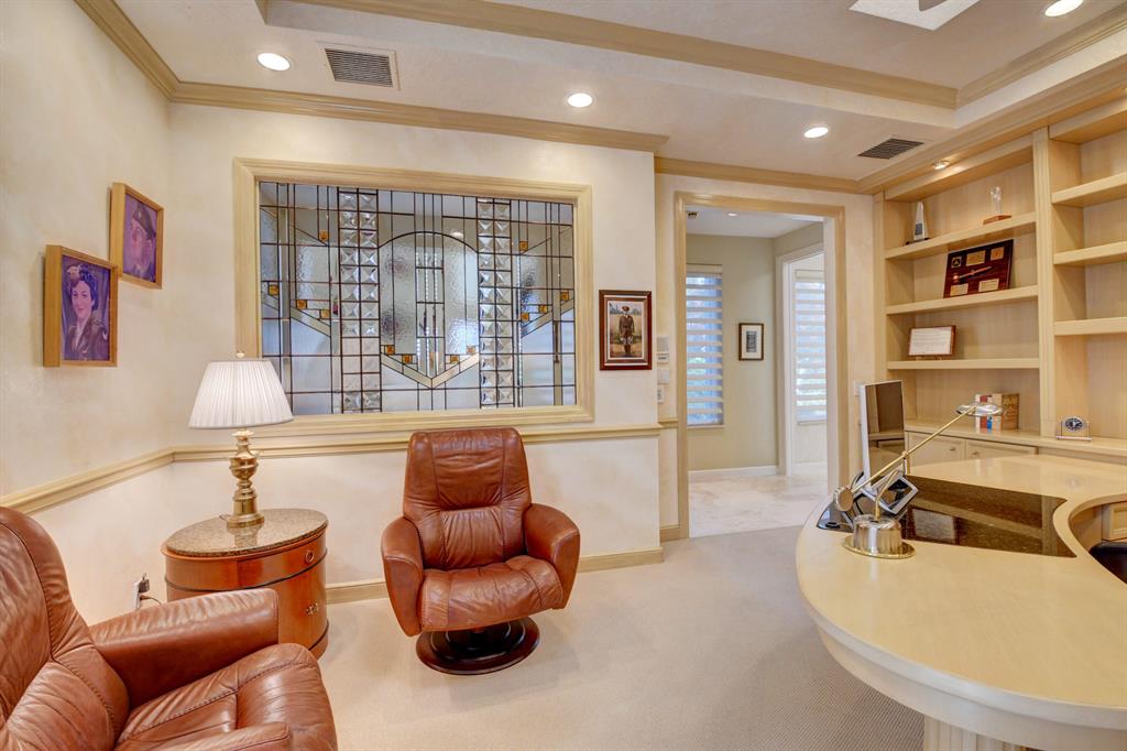 CLUBSIDE AT WOODFIELD COUNTRY CLUB - Residential