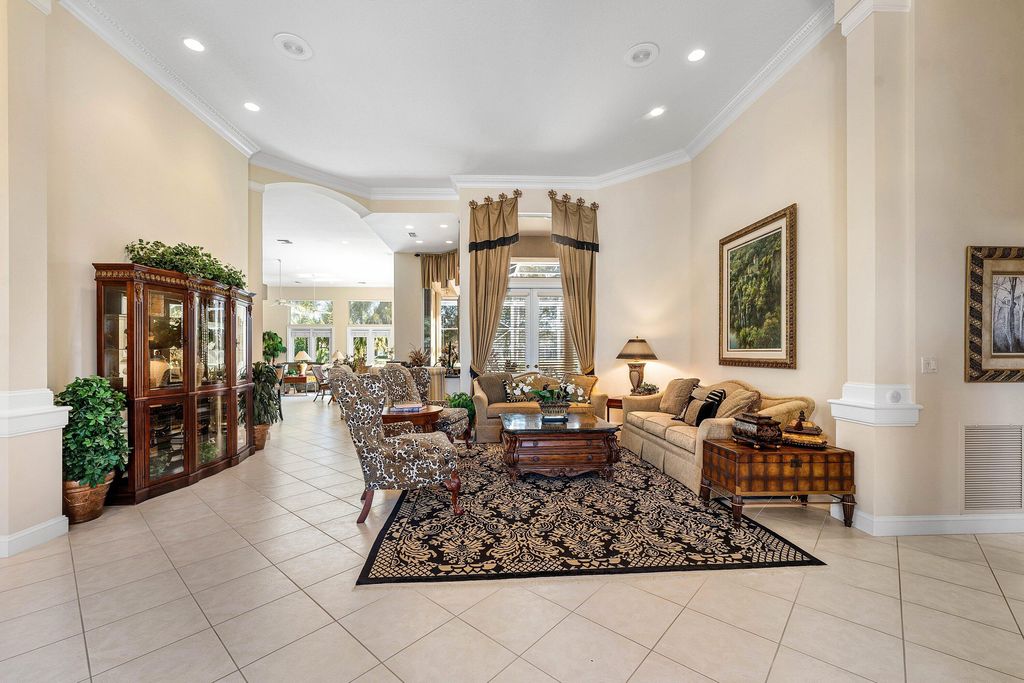 Photo of 16 Rabbits Run, Palm Beach Gardens, FL 33418 (MLS # R11153016)