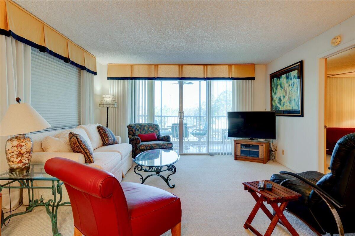 921 Gardenia Drive 370