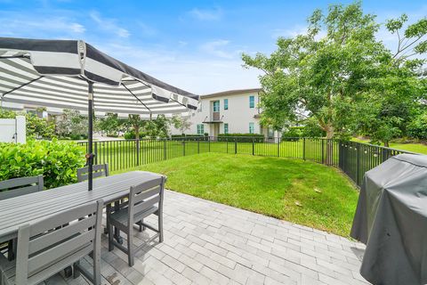 A home in Lake Worth