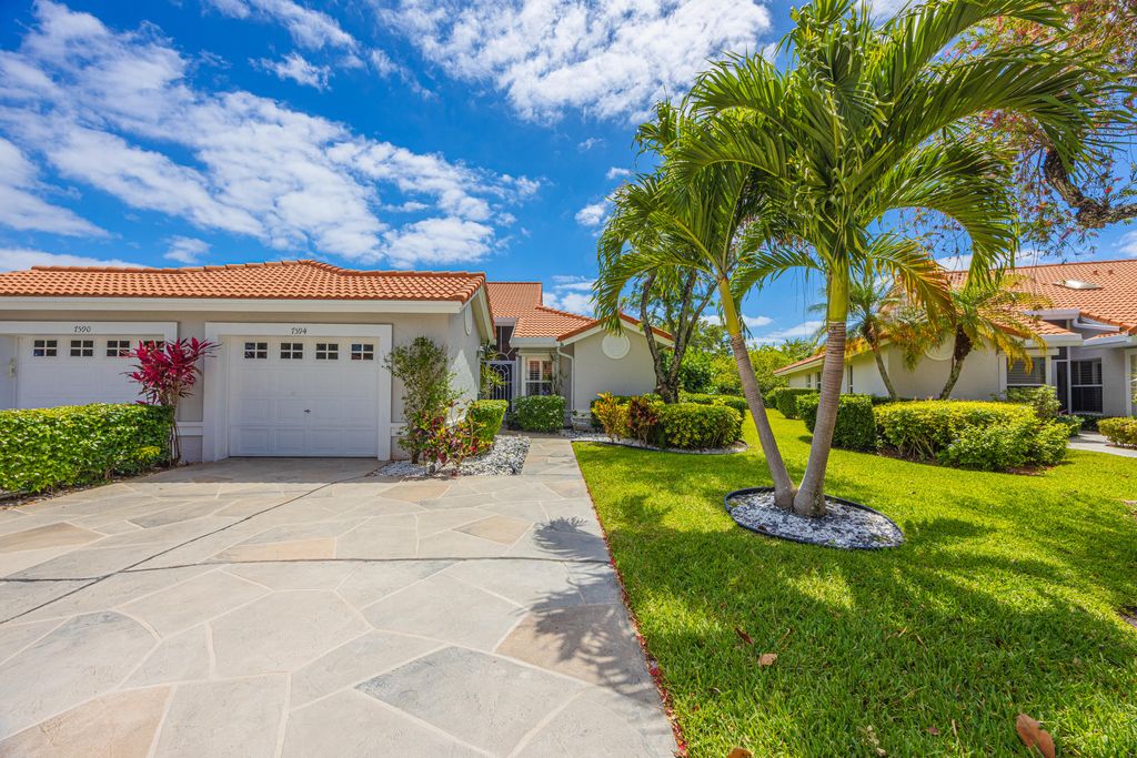 Photo of 7594 Seafoam Court, Boynton Beach, FL 33437 (MLS # B26030744)