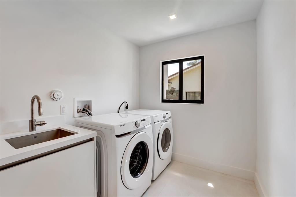 Delaire Country Club - Residential