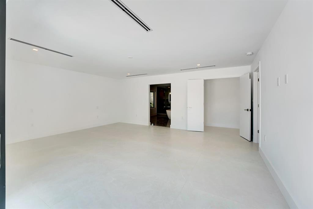 Delaire Country Club - Residential