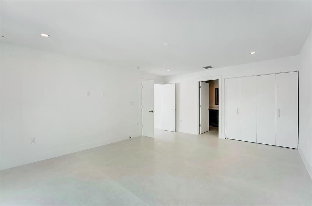 Delaire Country Club - Residential