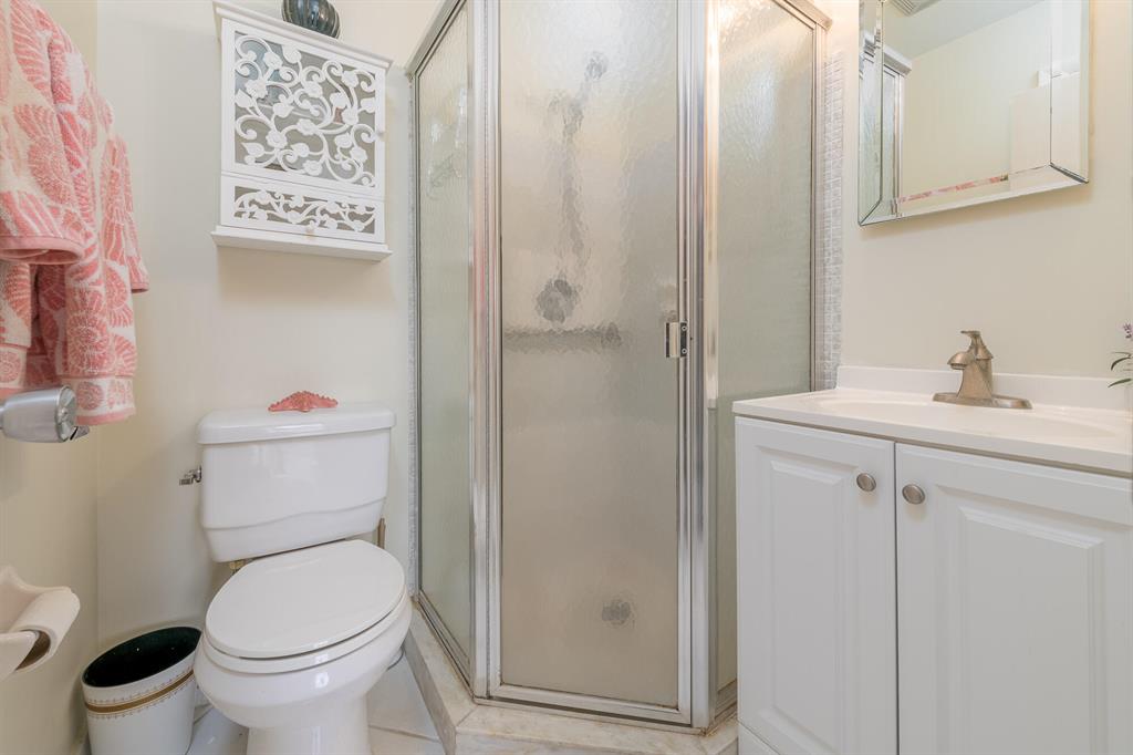 BOCA LAKES CONDO - Residential