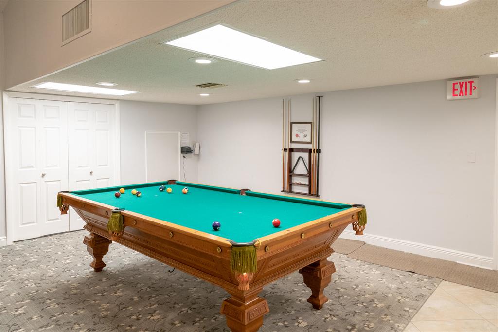 BOCA LAKES CONDO - Residential