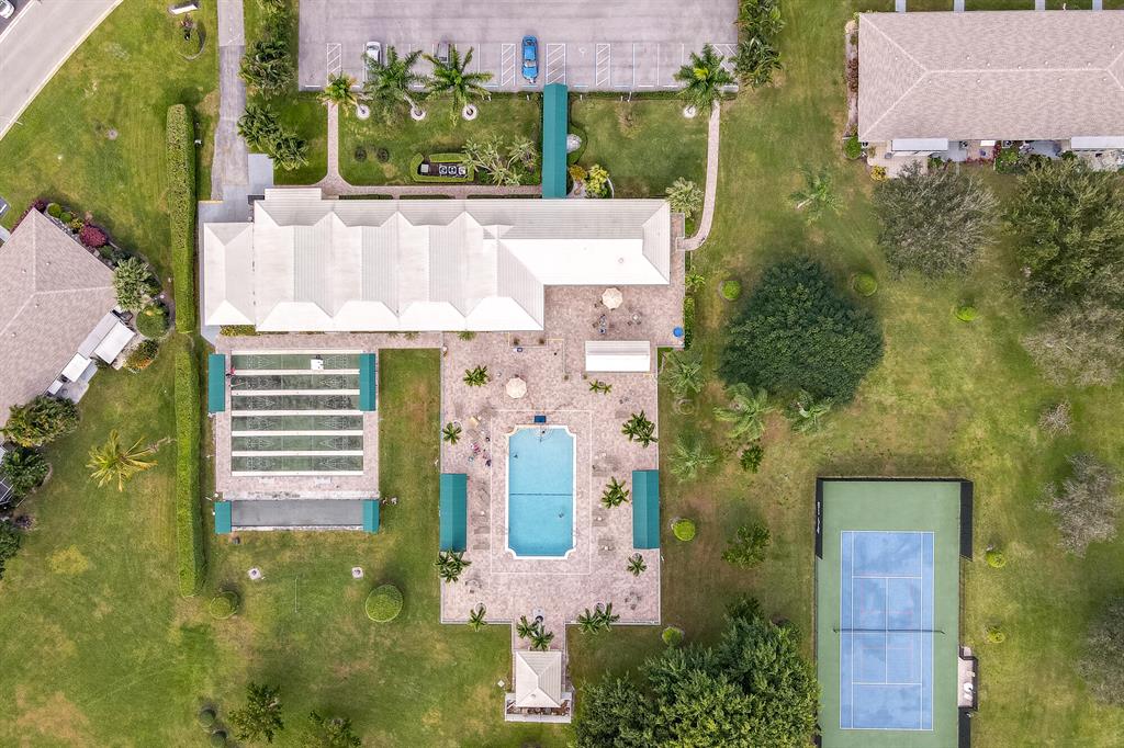 BOCA LAKES CONDO - Residential