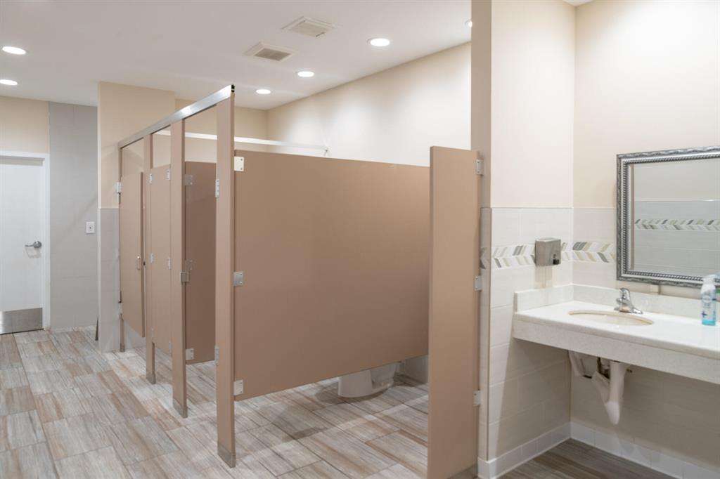 BOCA LAKES CONDO - Residential