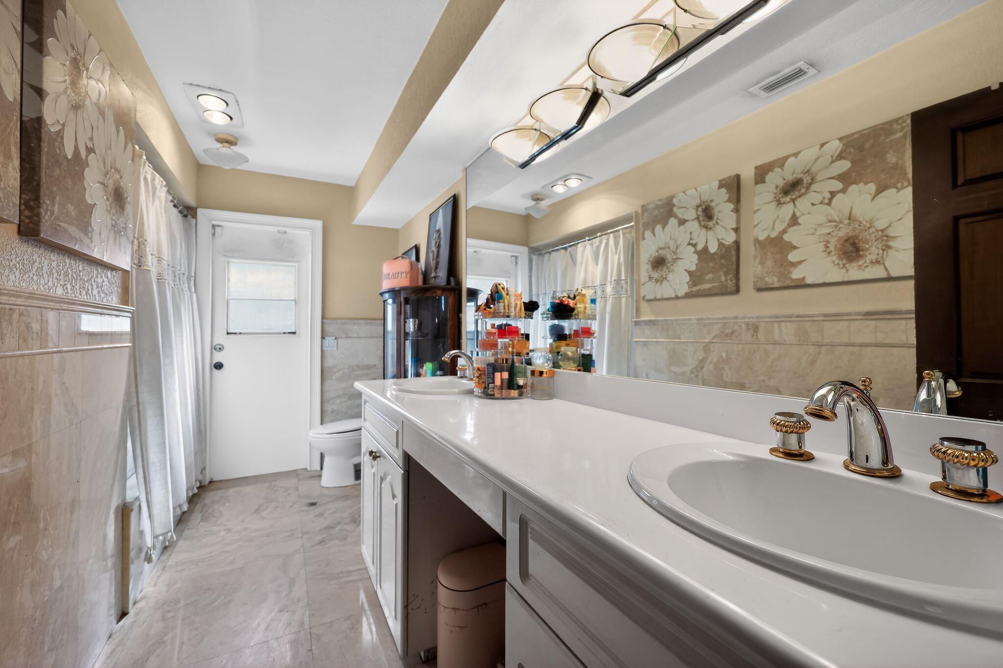 JACARANDA COUNTRY CLUB WEST - Residential