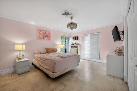 Tiny photo for 9420 Sea Turtle Lane, Plantation, FL 33324 (MLS # B26005744)