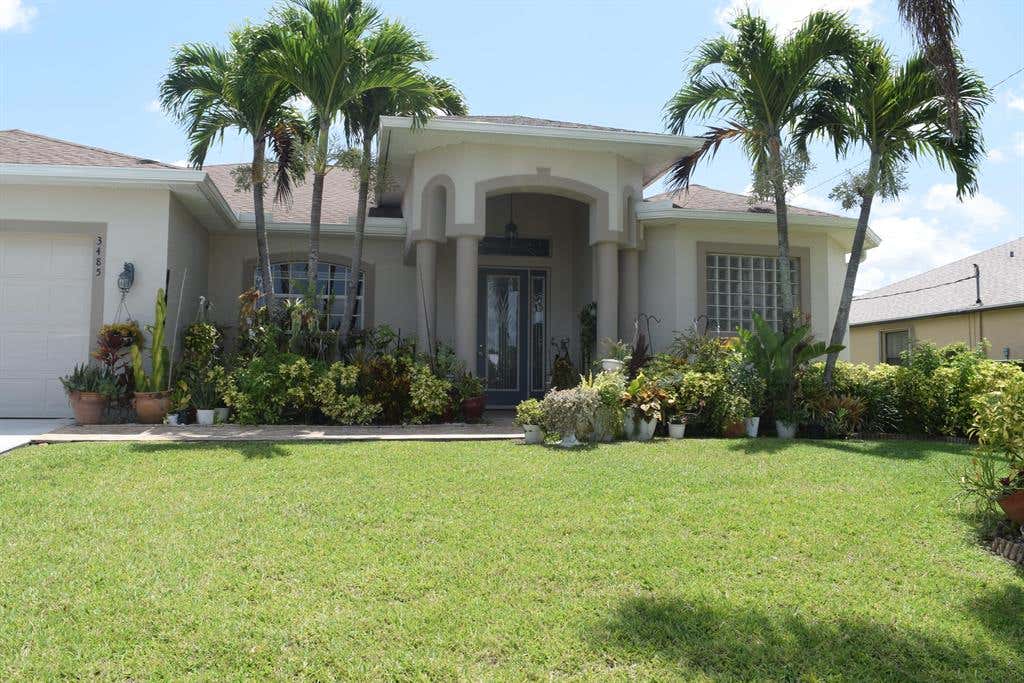 Photo of 3485 SW Funtuna Street, Port St Lucie, FL 34953 (MLS # R10902534)
