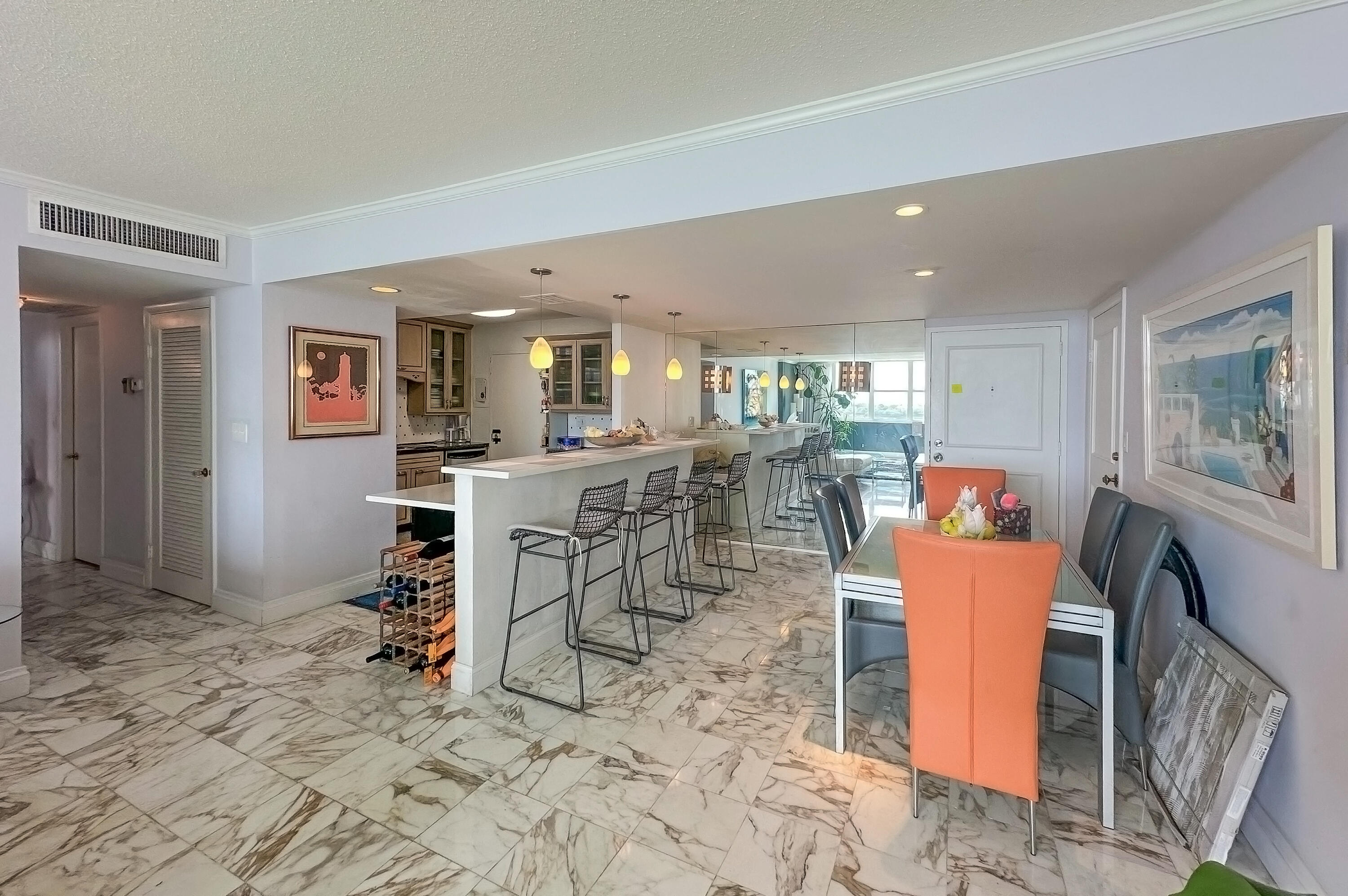 PORTOFINO CONDO PT OF LTS 15 AND 16,JARVIS PAR - Residential Lease