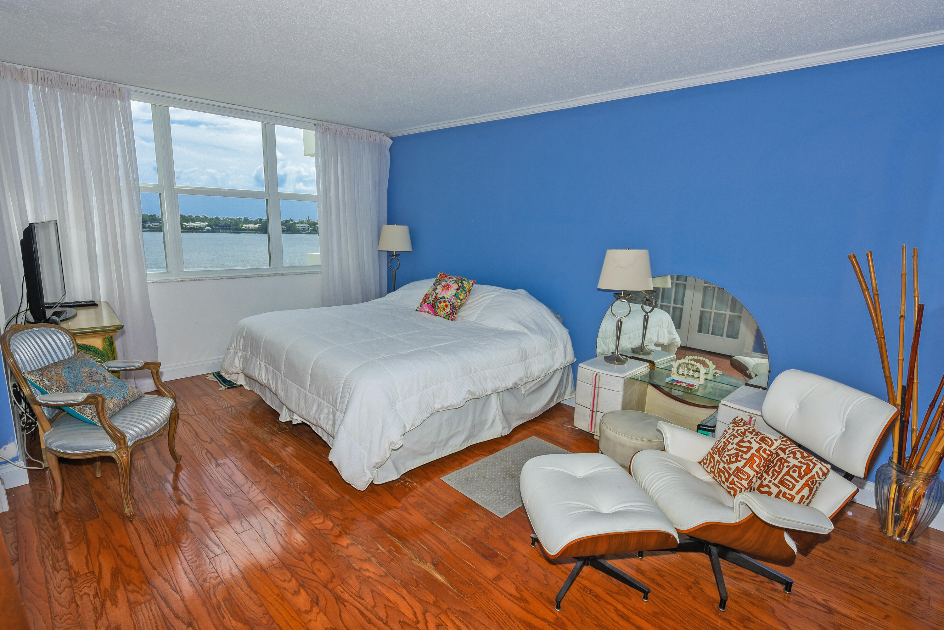 PORTOFINO CONDO PT OF LTS 15 AND 16,JARVIS PAR - Residential Lease