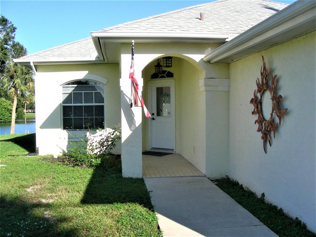 Photo of 5608 Fort Pierce Boulevard, Fort Pierce, FL 34951 (MLS # R10752827)