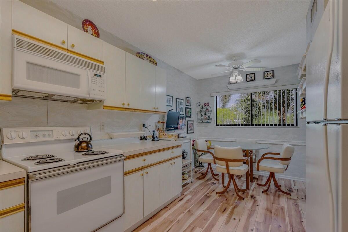 15355 Lakes Of Delray Boulevard 206