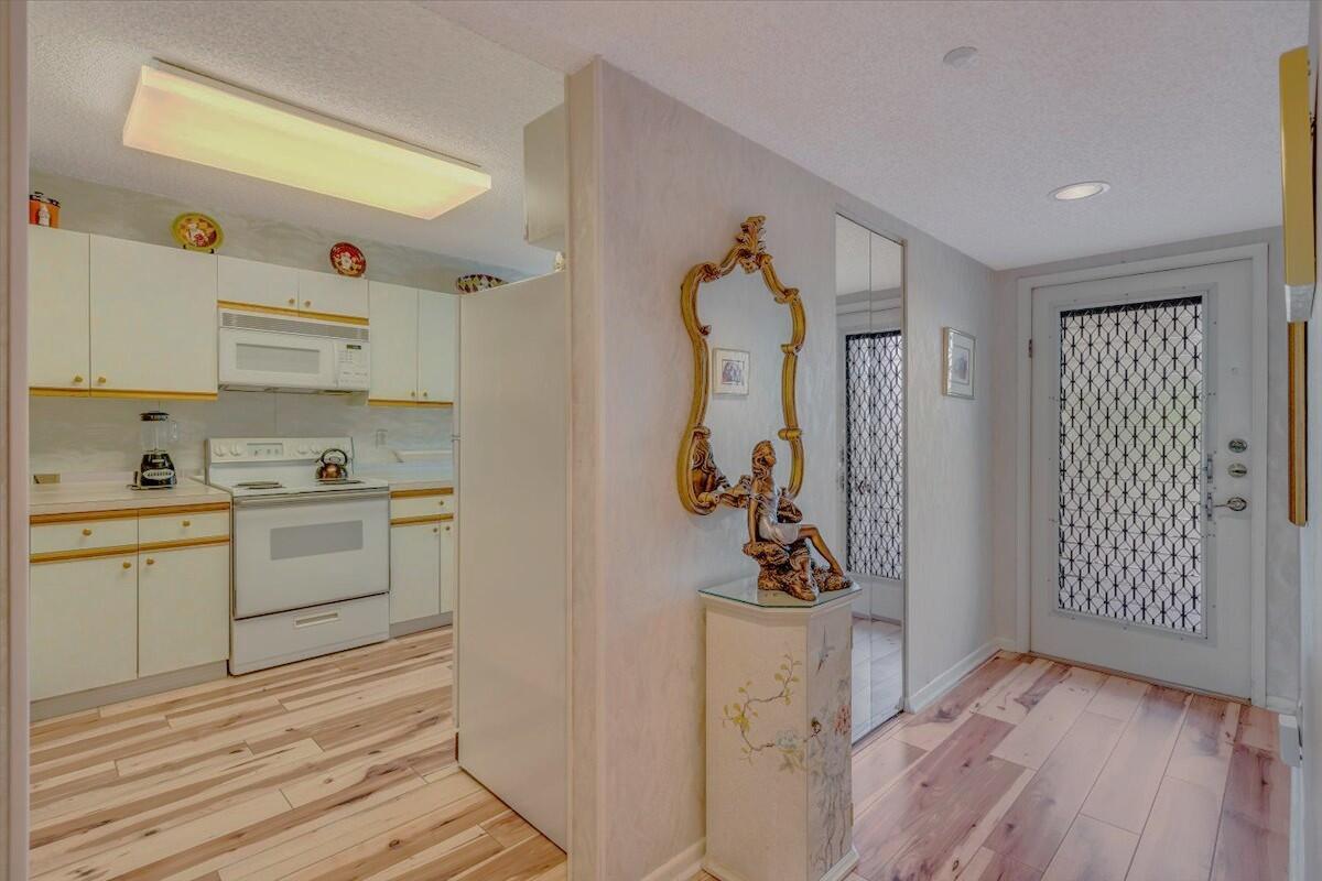 15355 Lakes Of Delray Boulevard 206