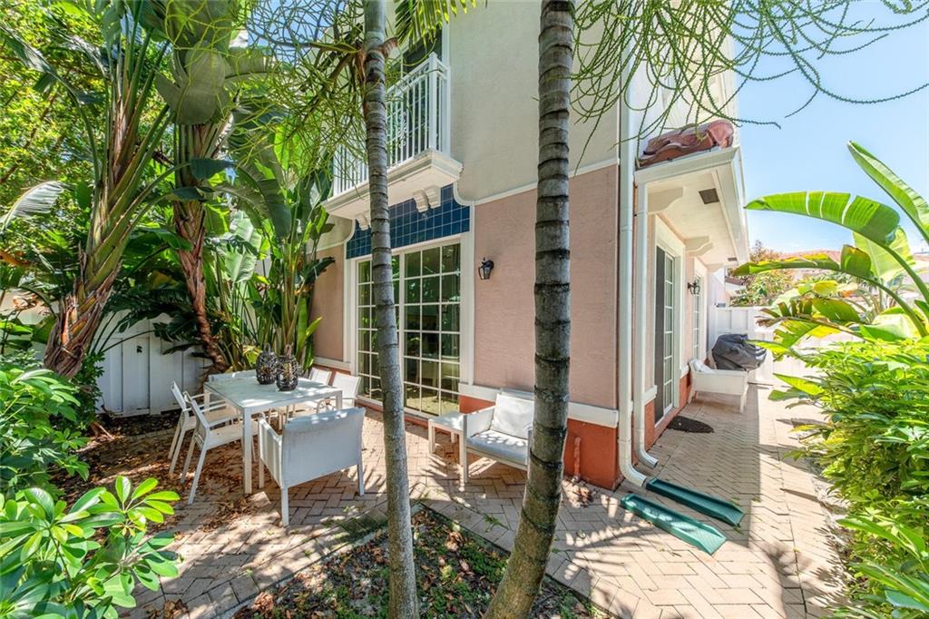 Santa Barbara Estates - Residential