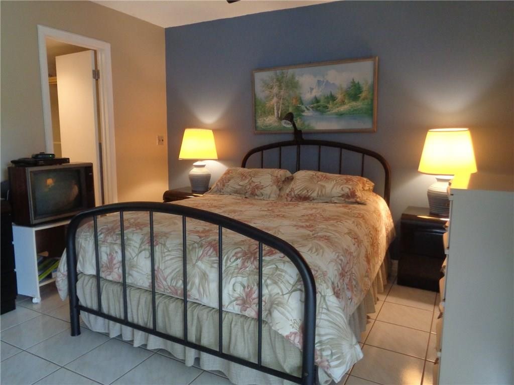 Century Village East - Residential