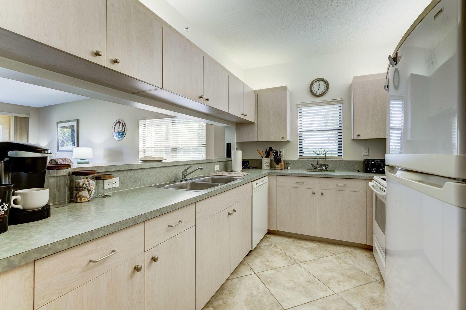 OCEAN TRACE CONDO - Residential Lease