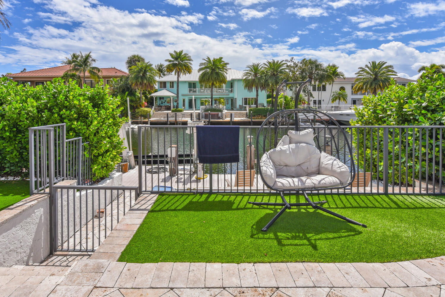 VENETIAN ISLES 2ND SEC - Residential