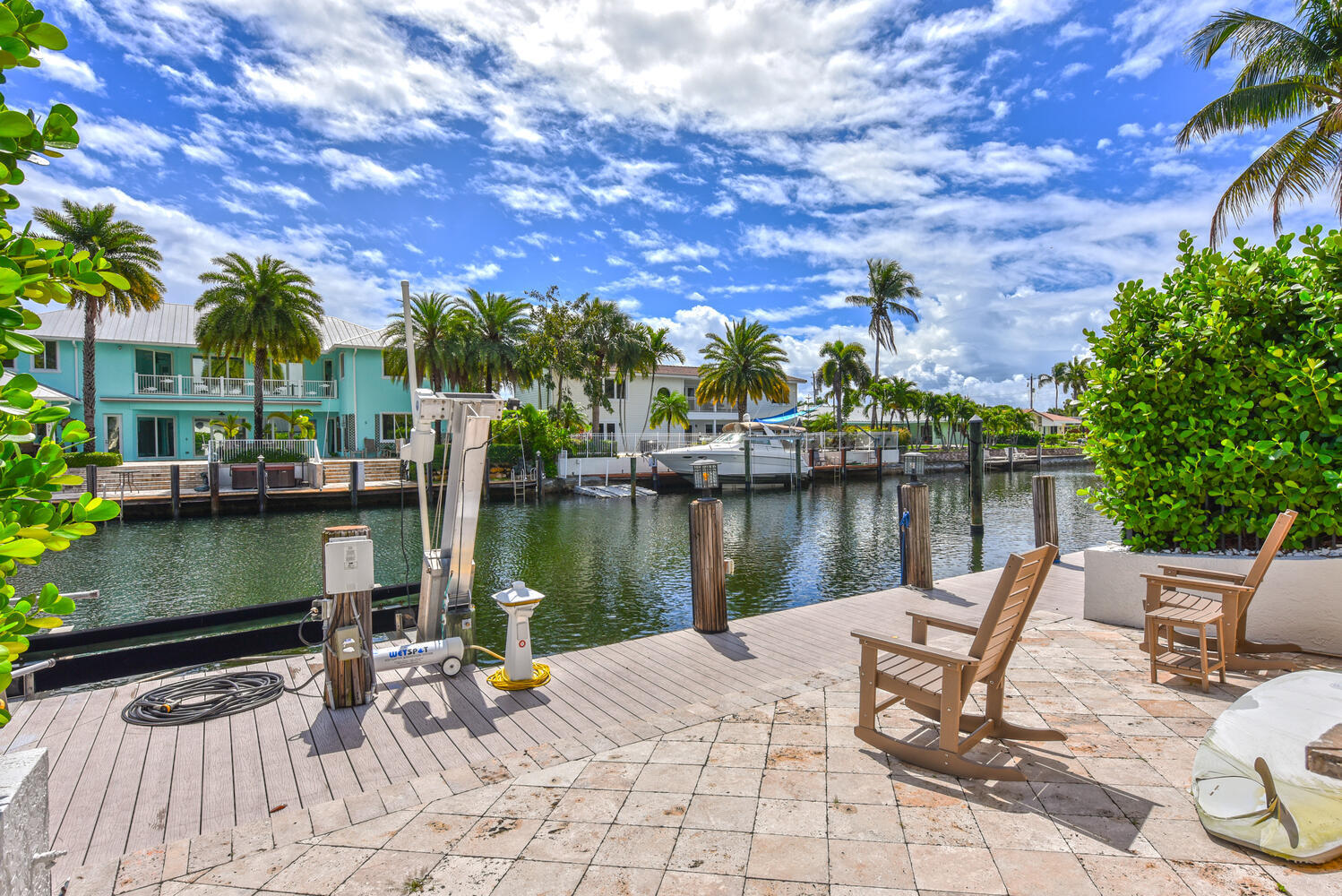 VENETIAN ISLES 2ND SEC - Residential