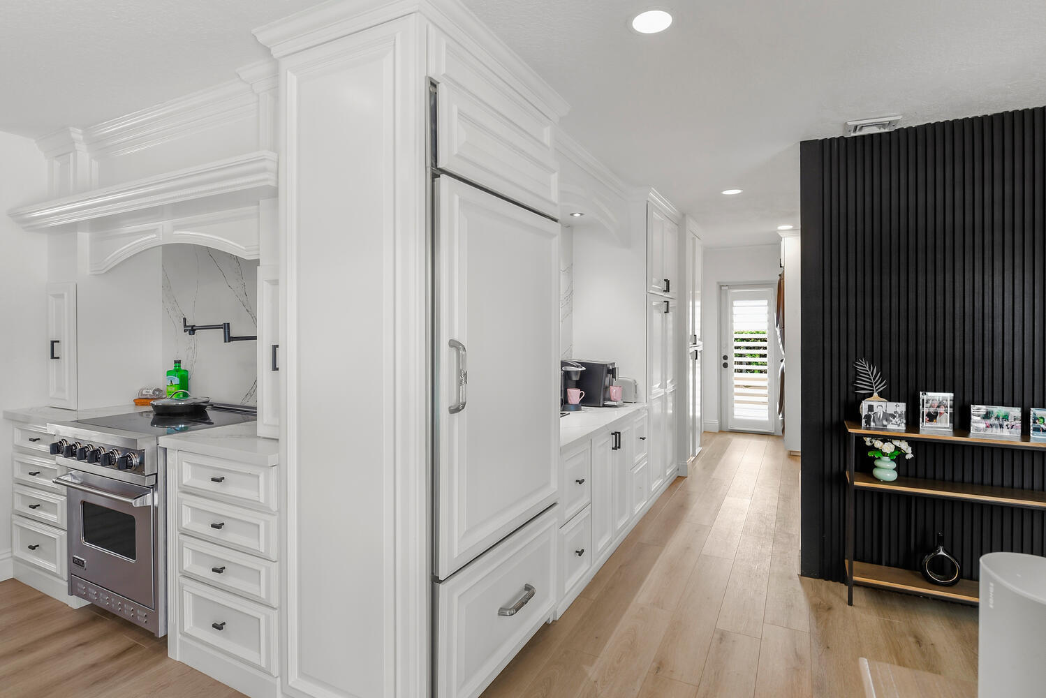 VENETIAN ISLES 2ND SEC - Residential