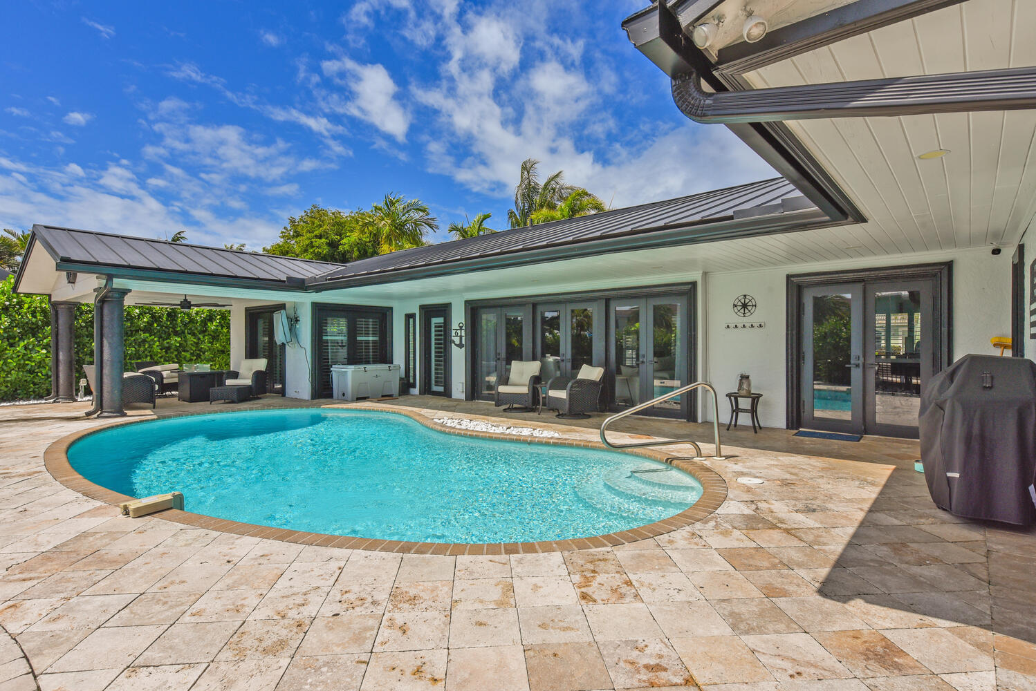 VENETIAN ISLES 2ND SEC - Residential