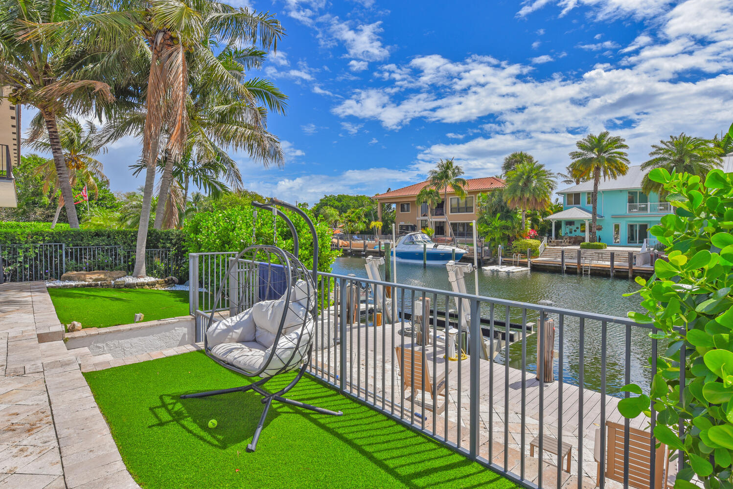 VENETIAN ISLES 2ND SEC - Residential