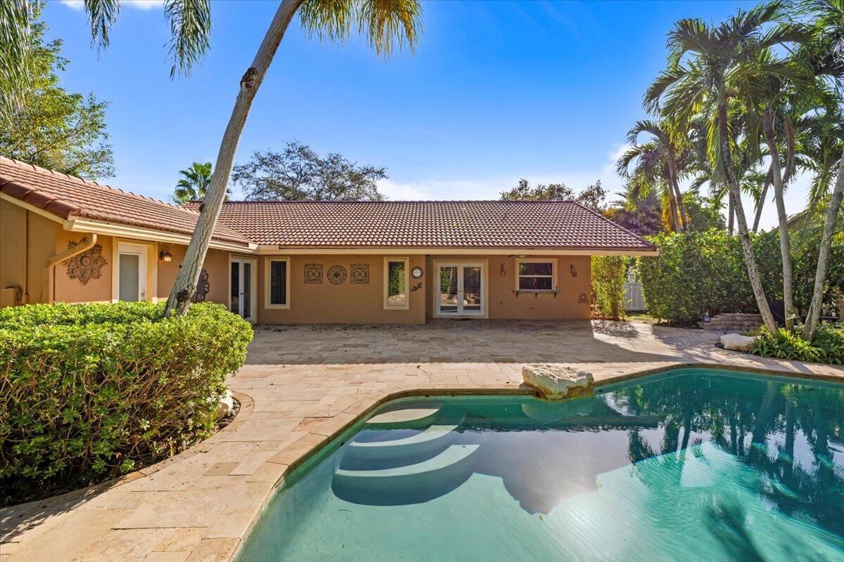 PINE RIDGE - Residential