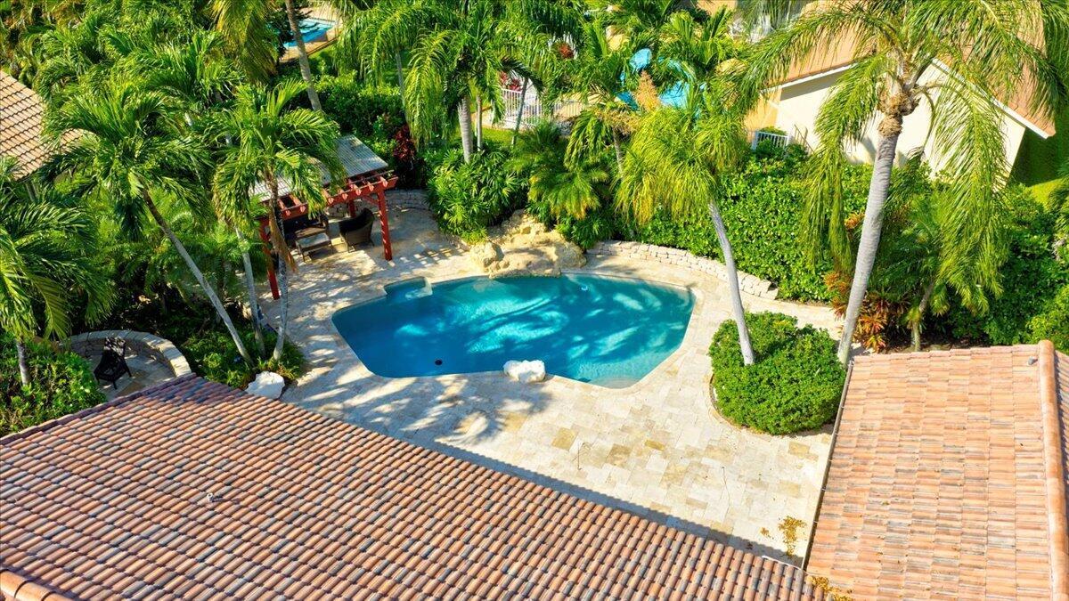 PINE RIDGE - Residential