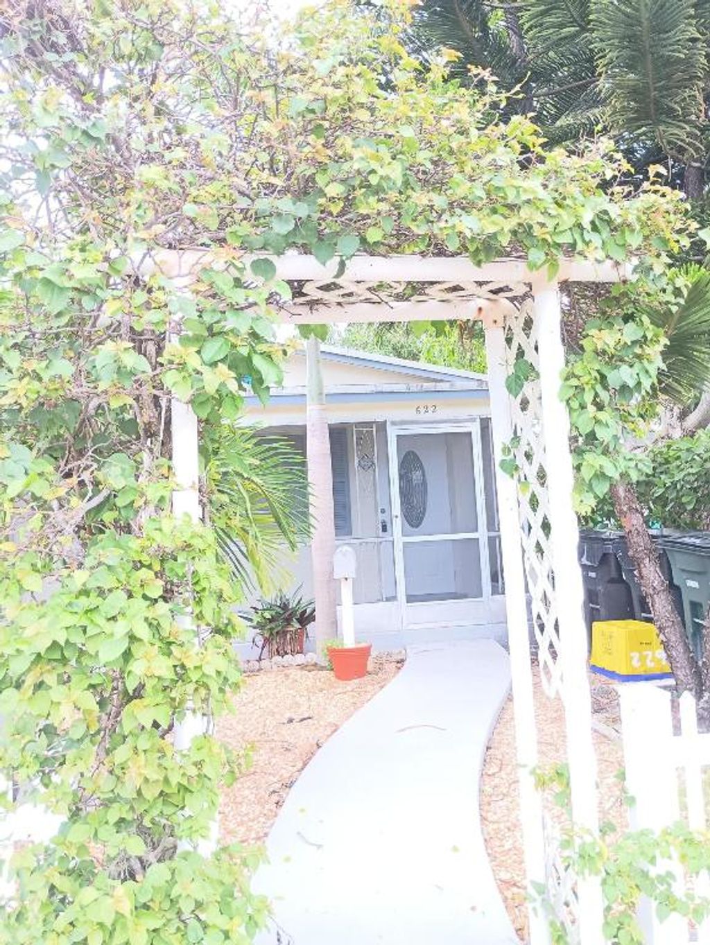 Photo of 622 N L Street, Lake Worth Beach, FL 33460 (MLS # R11136038)