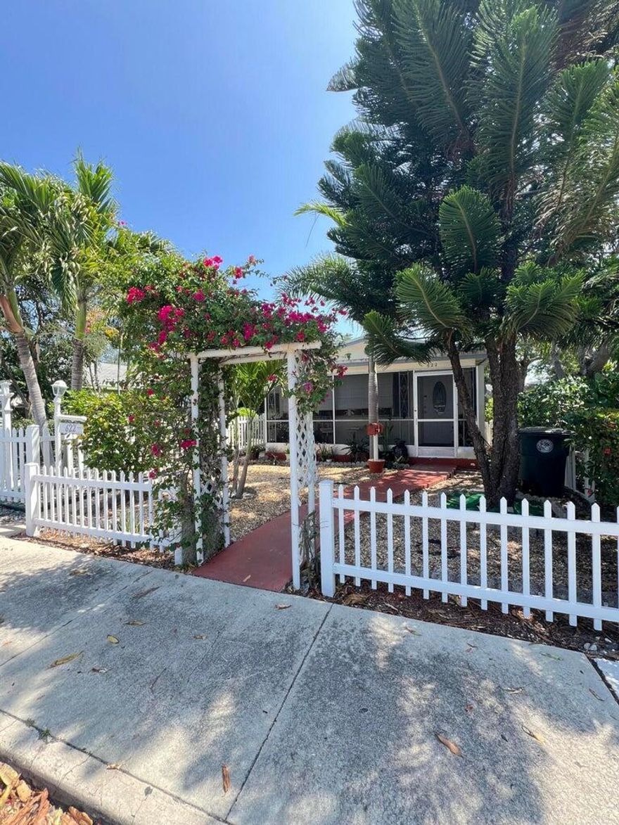 Spacious three bedroom two bath home with screen patio in front of house. Home has been recently painted,with new wood like flooring, fans, lighting, blinds,. the kitchen has lots of cabinets  for added storage. Washer and dryer with a separate storage building in back of house. A private fenced back yard,with parking in back area of home. Centrally located, close to shopping and restaurants this home is ready for move in.