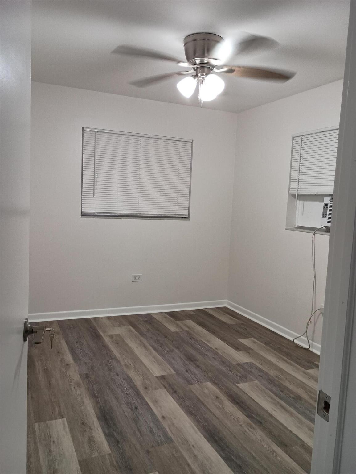 LAKE WORTH TOWN OF - Residential Lease