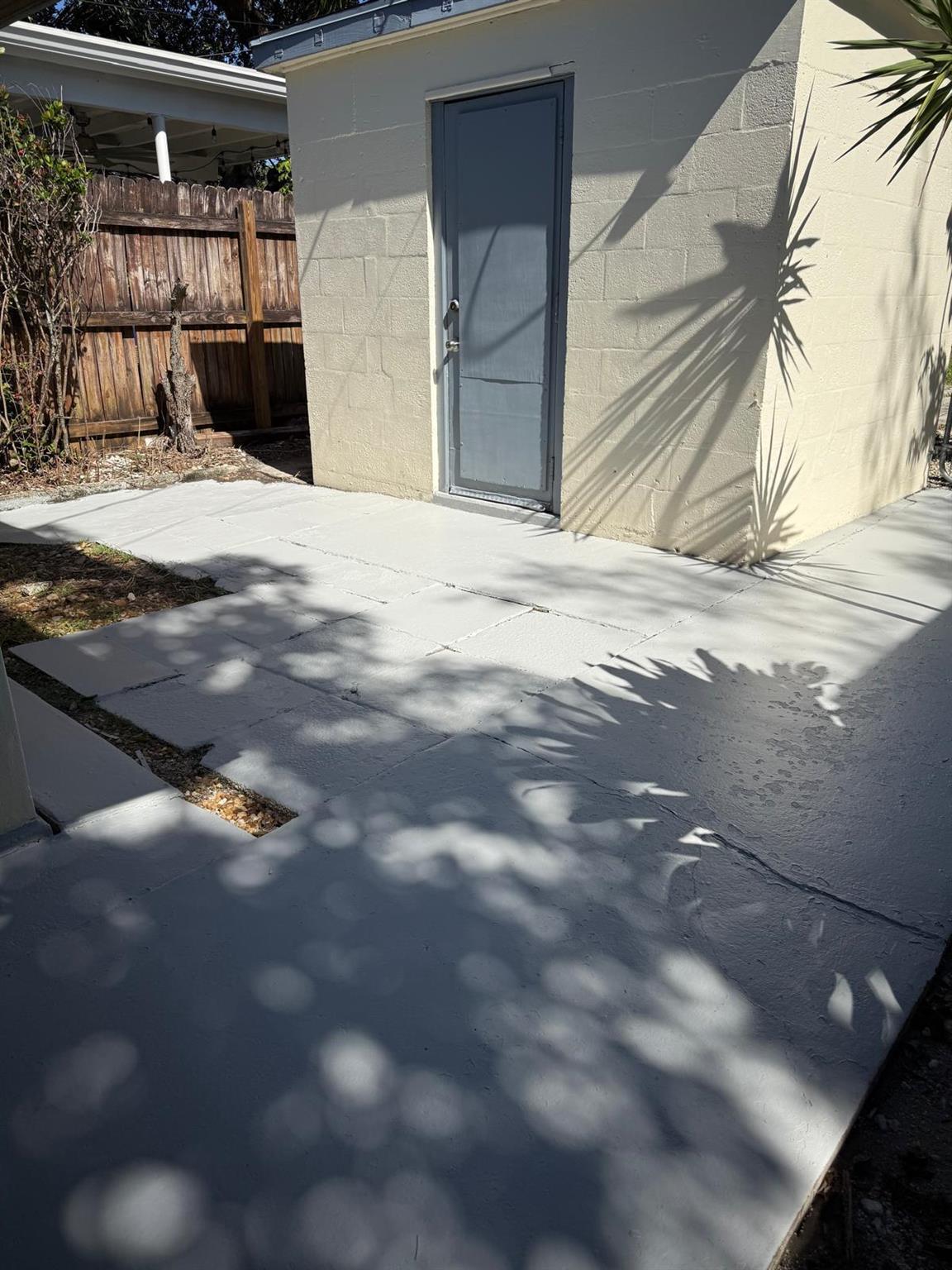 LAKE WORTH TOWN OF - Residential Lease