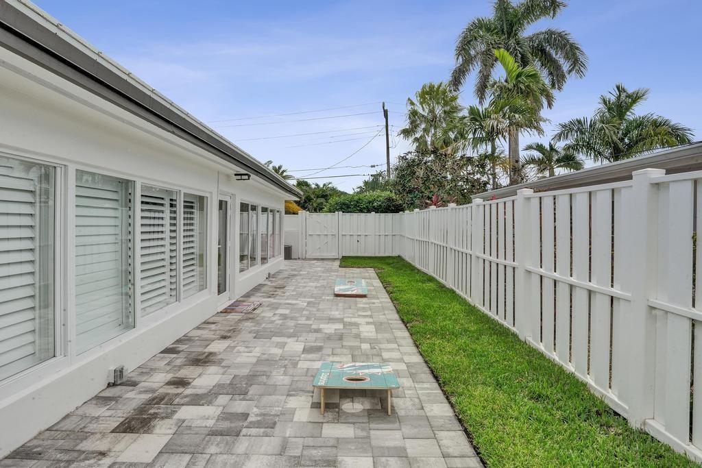 Silver Shores - Residential