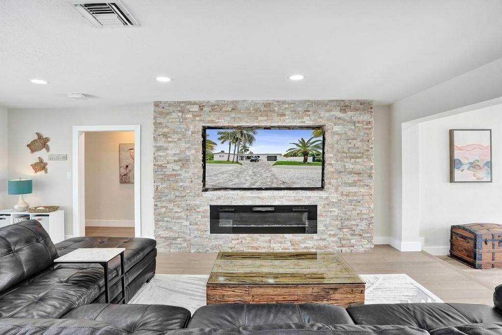 Silver Shores - Residential