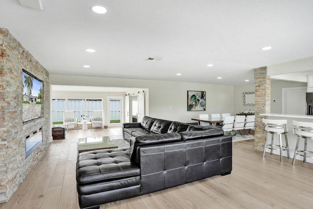 Silver Shores - Residential