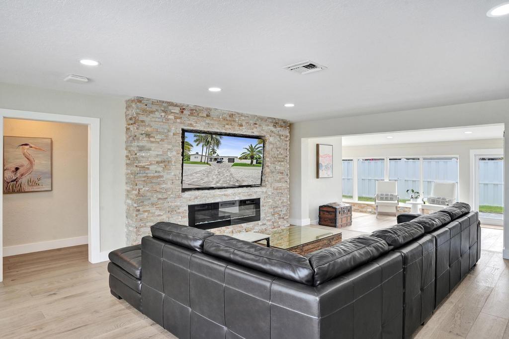 Silver Shores - Residential