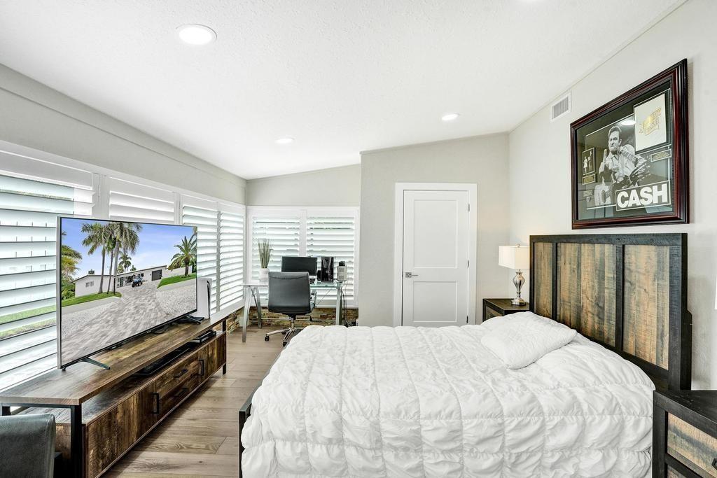 Silver Shores - Residential