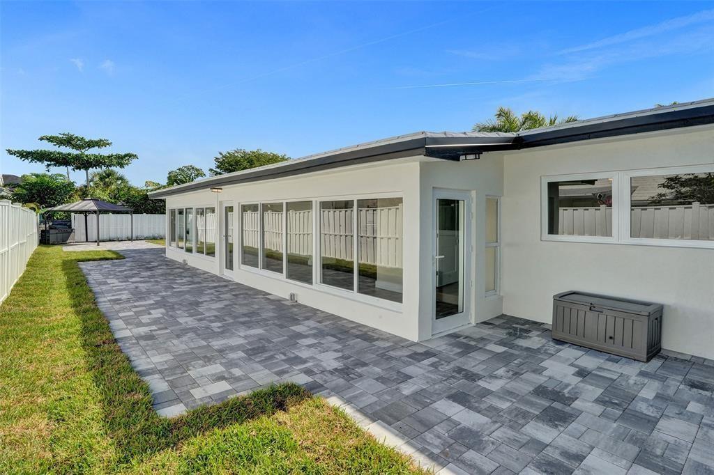 Silver Shores - Residential