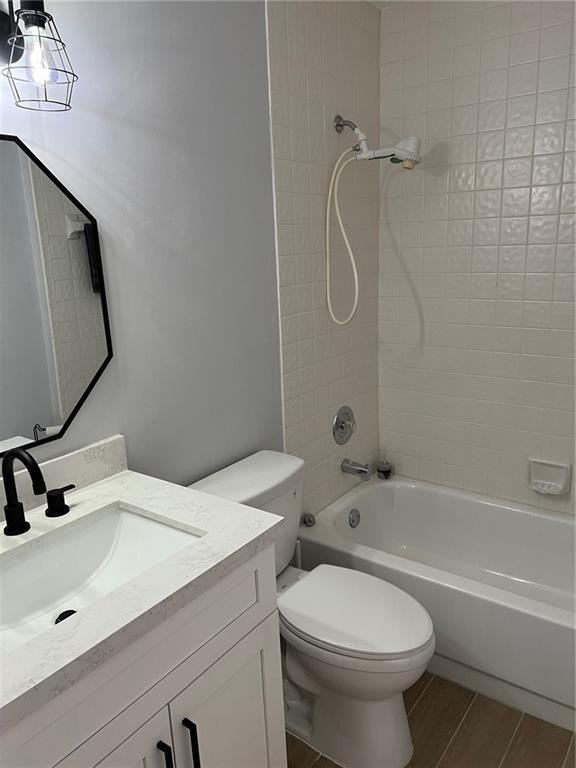 Minto Plantation 1 135-35 - Residential