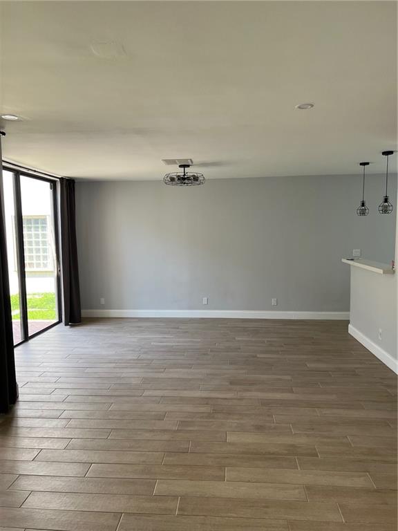 Minto Plantation 1 135-35 - Residential