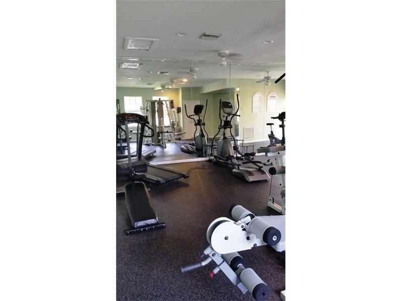 REFLECTIONS AT PEMBROKE PINES - Residential Lease