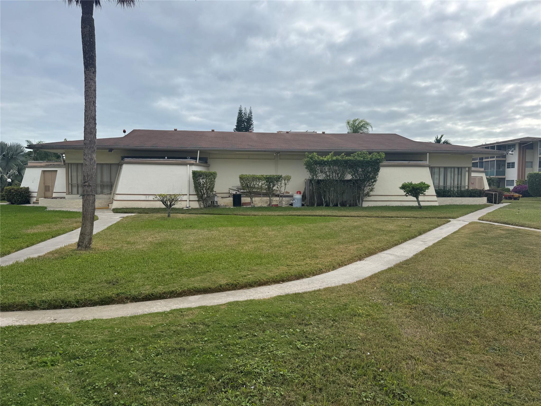 Mar-Len Gardens - Residential