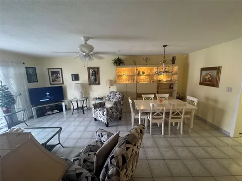 16900 NE 14th Ave Unit 302, North Miami Beach, FL MLS: F10475712