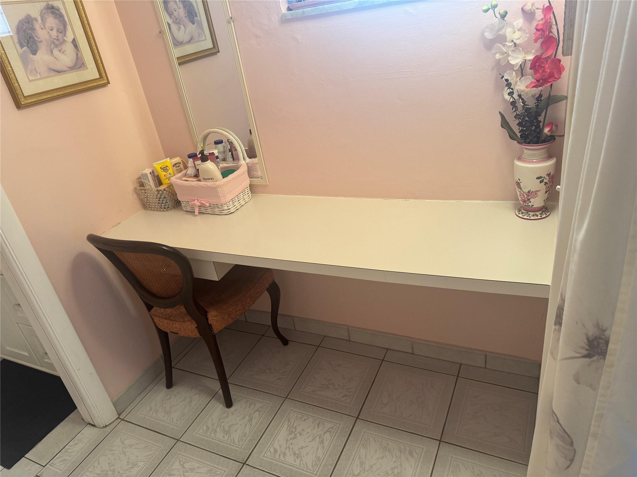 Mar-Len Gardens - Residential