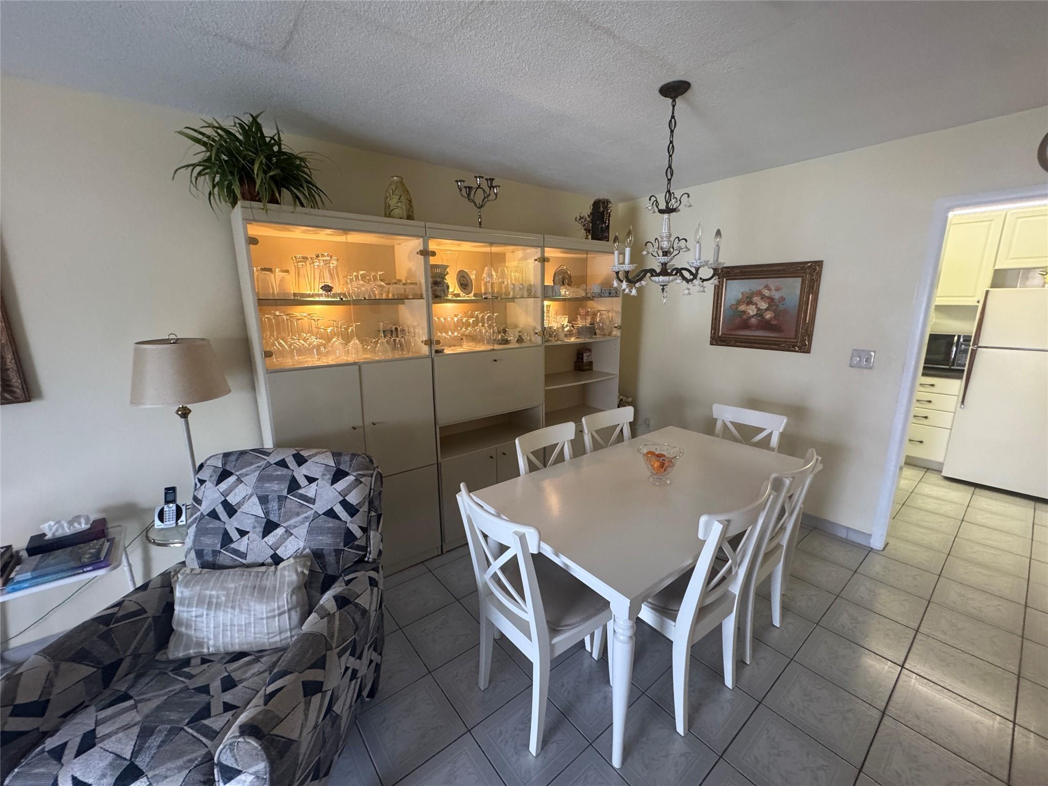 Mar-Len Gardens - Residential